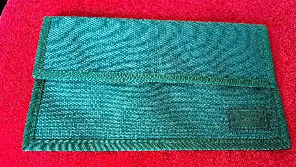 Swissair pochette de voyage, Enlèvement ou Envoi, Vert
