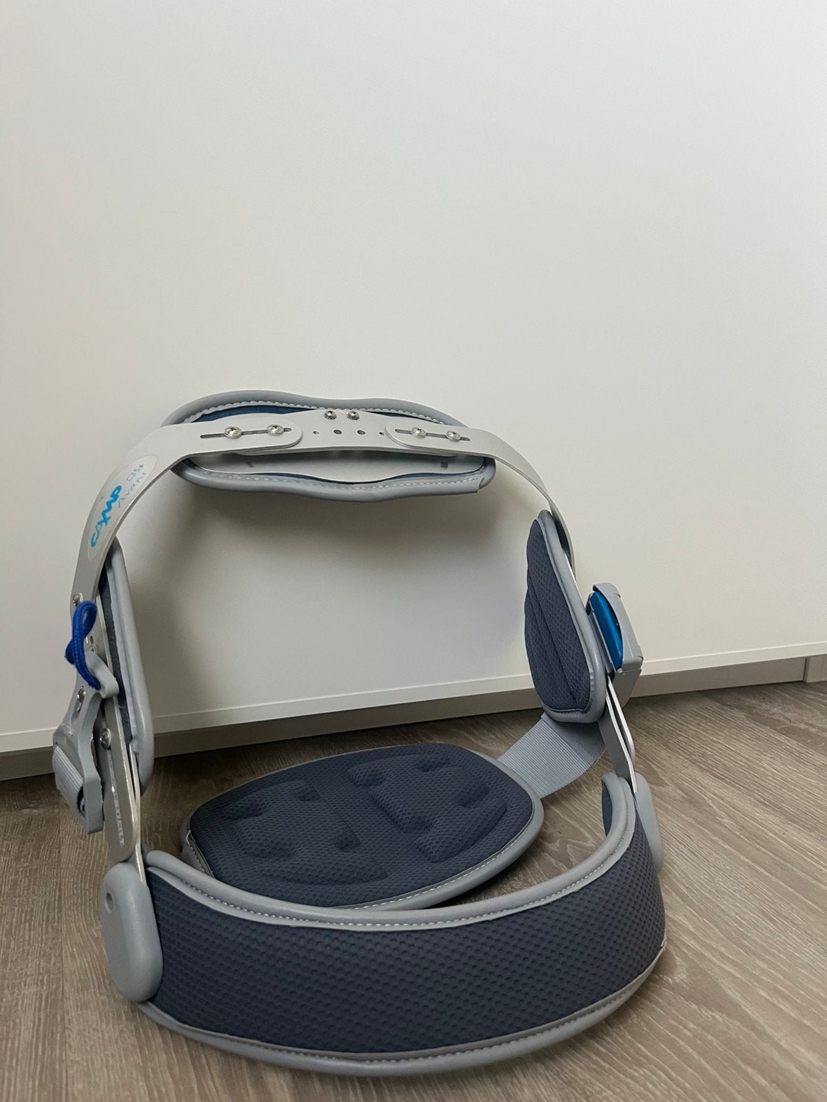 Rug brace, Enlèvement ou Envoi, Comme neuf