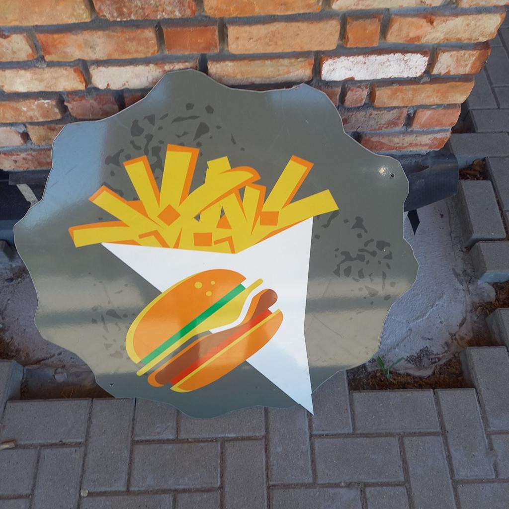 Uithangbord frituur, Fietsen en Brommers, Brommerhelmen, Ophalen