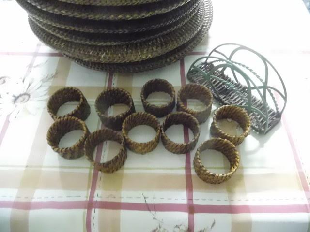 1 x assiettes usagées en rotin, ronds de serviette, support, Enlèvement, Neuf, Autres matériaux, Autres types