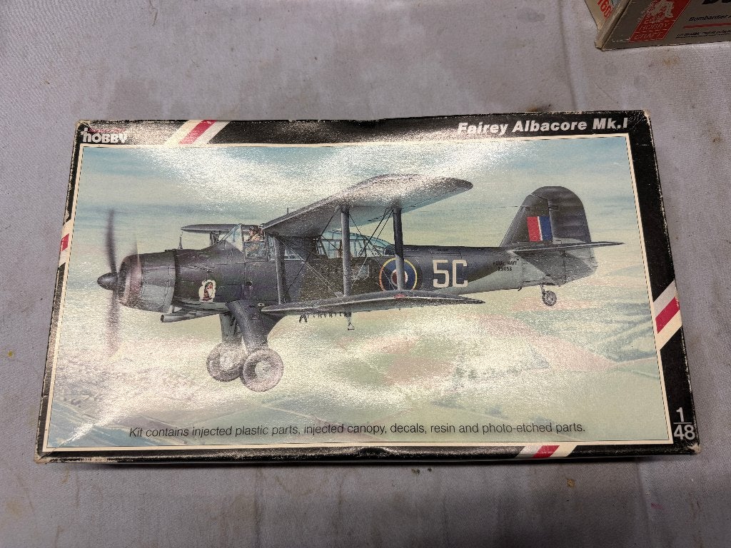 Avion "Fairey Albacore Mk.I" SH 48045, Hobby & Loisirs créatifs, Modélisme | Avions & Hélicoptères, Neuf, Enlèvement ou Envoi