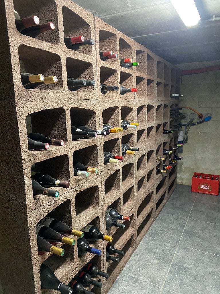 28 Niches à vin pour cave à vins (sans les bouteilles ;-), Collections, Vins, Comme neuf, Enlèvement