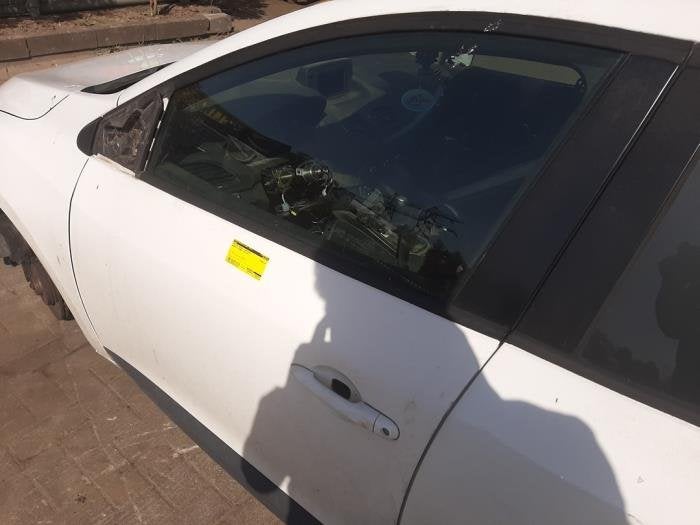 Portier 4Deurs links-voor van een Renault Megane, Gebruikt, -, -, -