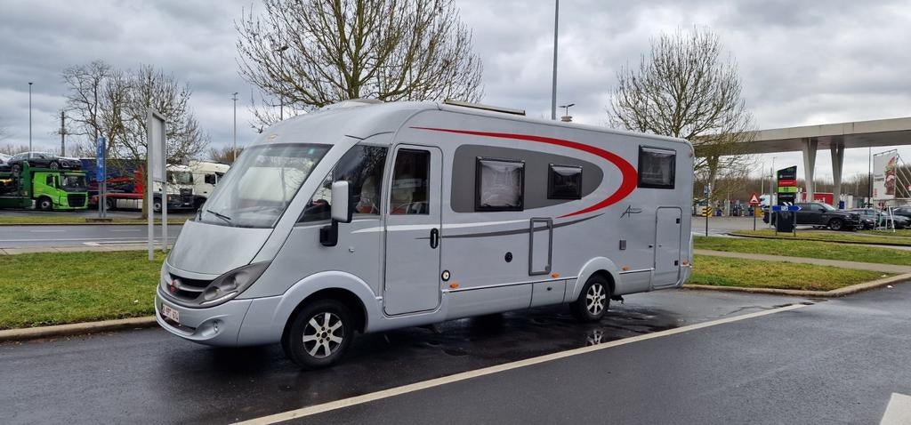 Burstner Aviano i728G, Caravanes & Camping, Achat camping-car