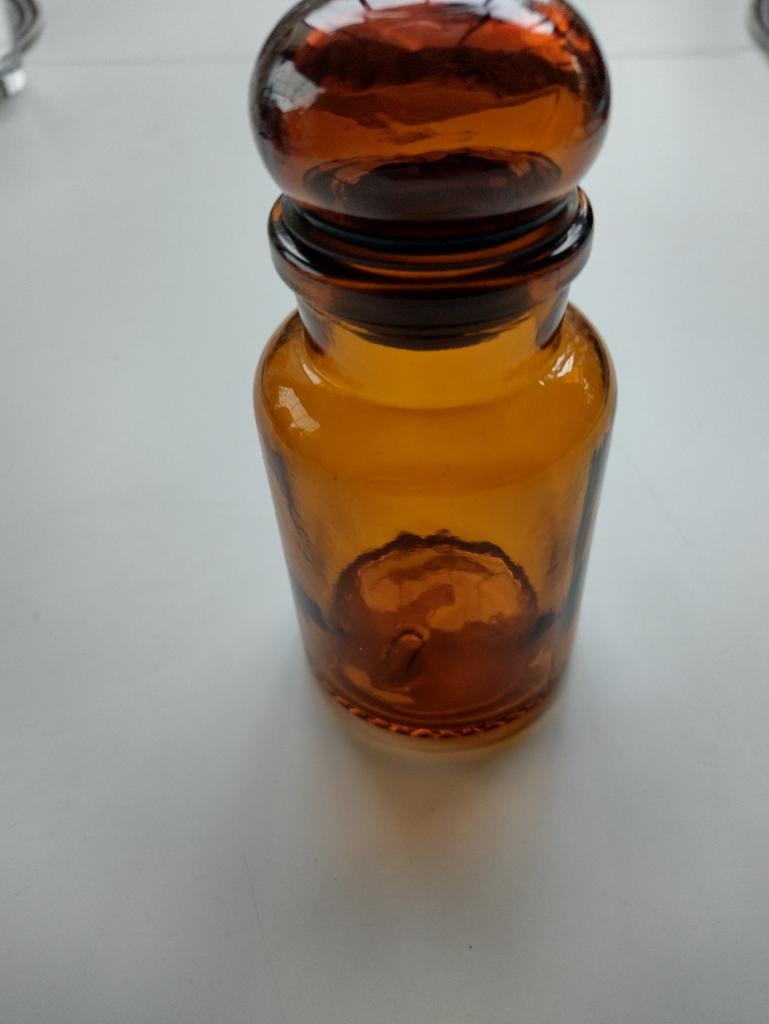 Vintage apothekerspot, Enlèvement