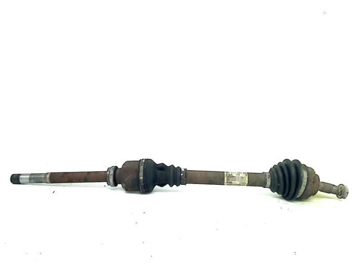 Arbre de transmission avant droit d'un Peugeot 207, -, 3 mois de garantie, Utilisé, -