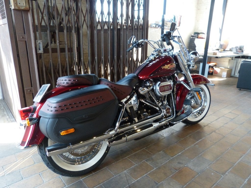 Harley-Davidson SOFTAIL FLHC Heritage Anniversary (bj 2023), Motoren, ABS, Harley-Davidson, Meer dan 35 kW, Overig