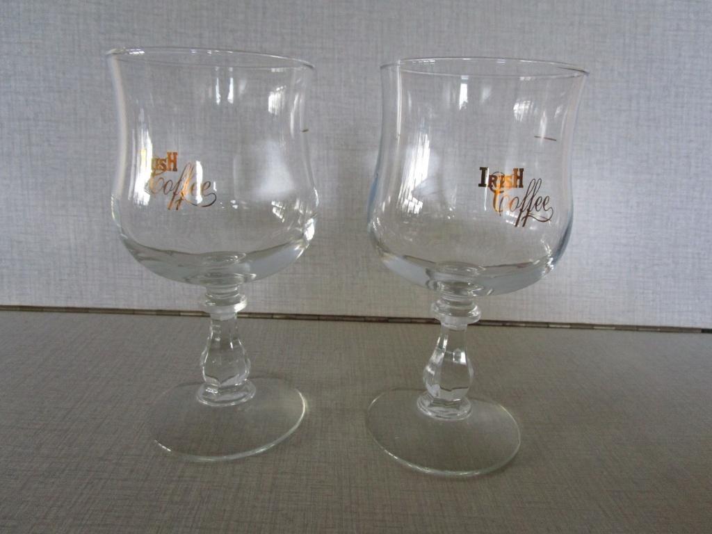 2 verres vintage pour Irish Coffee (en forme de tulipe), Enlèvement ou Envoi, Comme neuf, Autres types