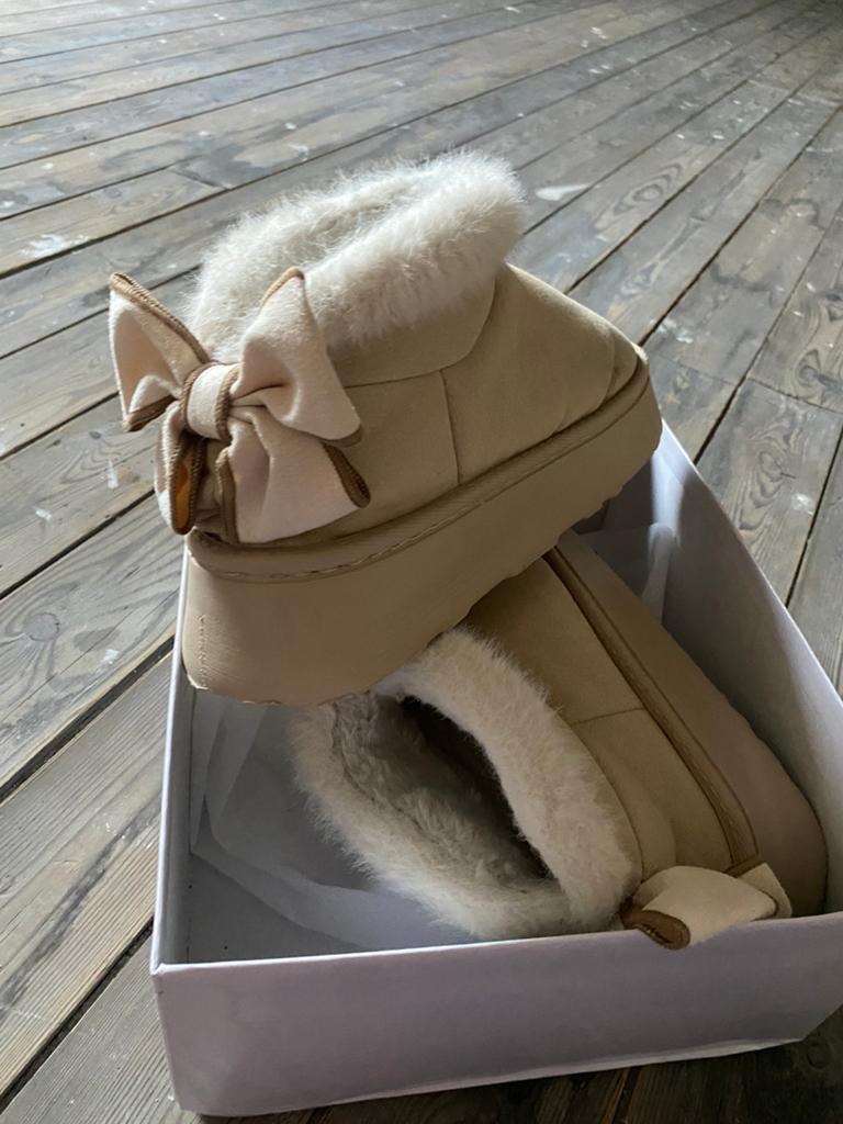 Nieuwe laarzen maat 37, Vêtements | Femmes, Chapeaux & Casquettes, Enlèvement, Comme neuf
