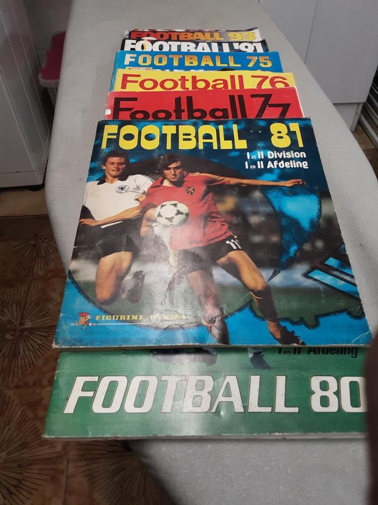 Albums de football complets de Panini 80/81/77/76/75/91/93, Enlèvement ou Envoi