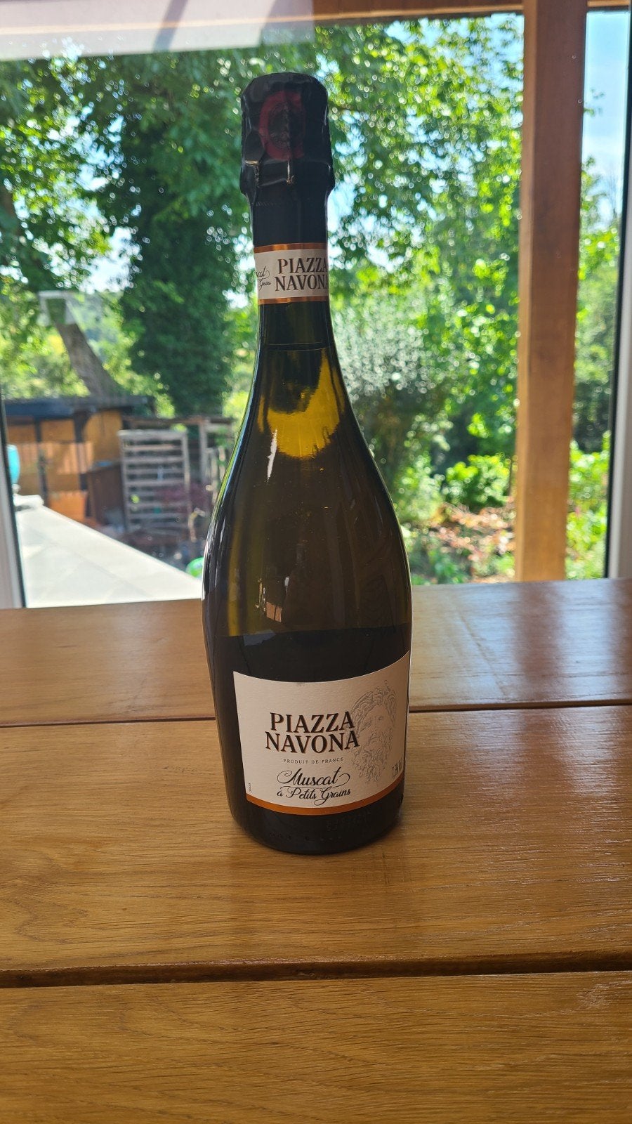 Vin Mousseux de Muscat, Collections, Vins, Enlèvement