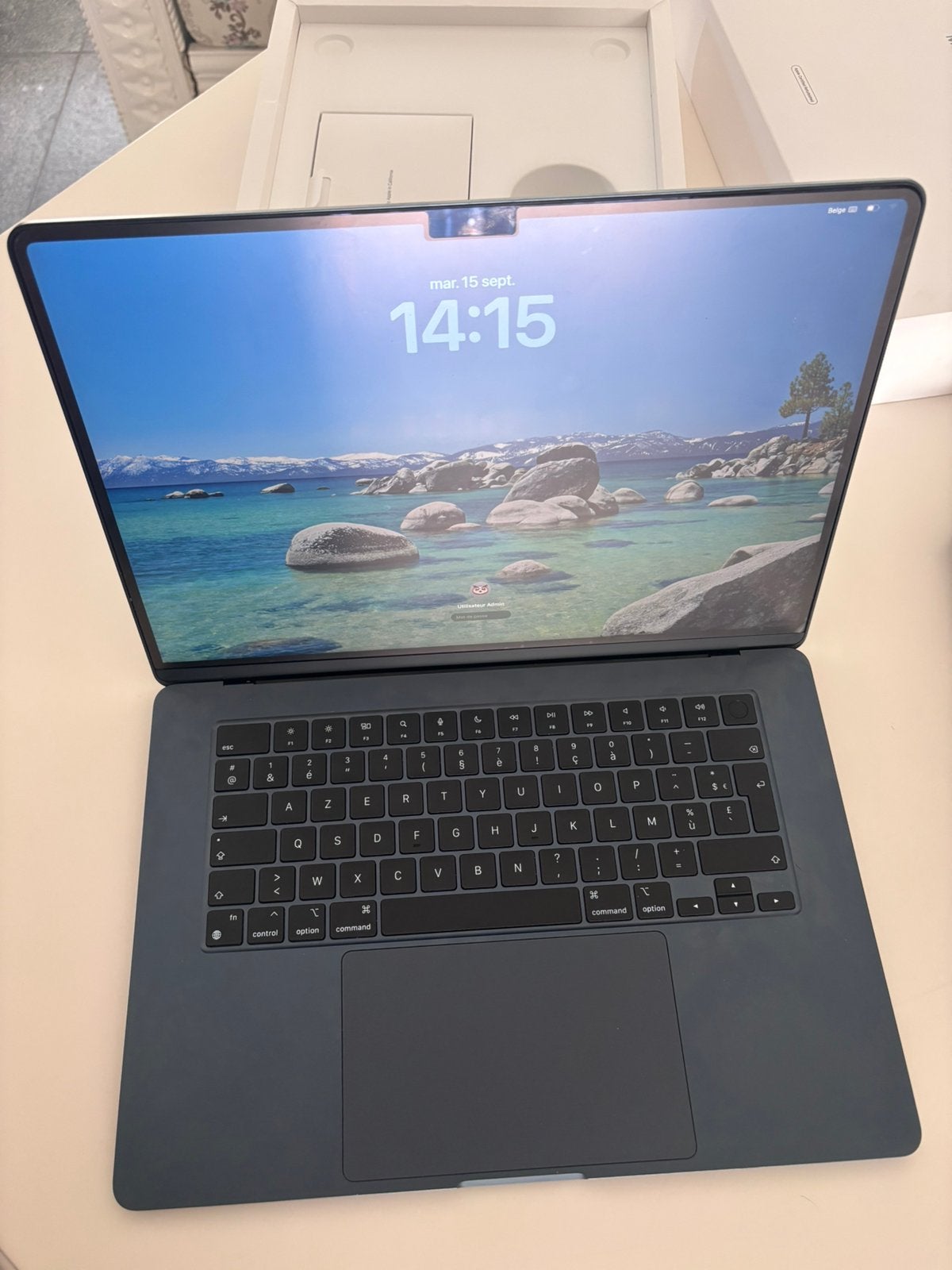 Macbook Air 15" M3 16go 1To, Enlèvement, Comme neuf, 15 pouces, MacBook