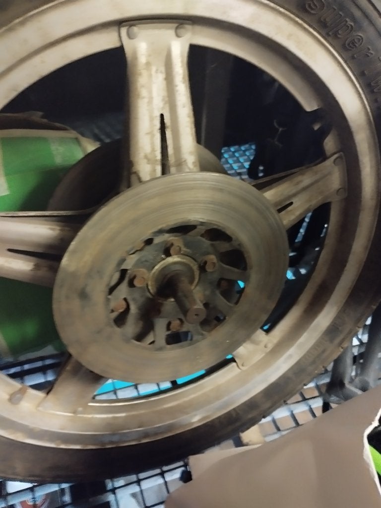 Set Comstar velgen met banden, Ophalen, Gebruikt