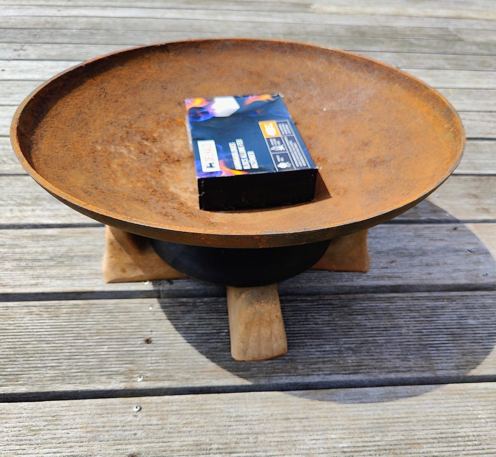 Barbecook Vuurschaal Modern Ø 60 cm + Terracotta Pootjes, Tuin en Terras, Vuurschalen, Ophalen, Zo goed als nieuw