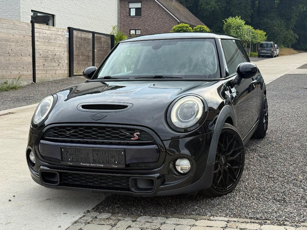 MINI Cooper S 2.0 *AKRAPOVIC*Night Kit*Leder*, Achterwielaandrijving, 4 cilinders, Leder en Stof, Handgeschakeld