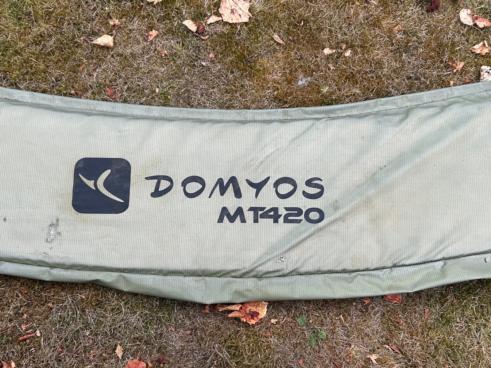 Contour protection trampoline Dolyos T420, Enfants & Bébés, Enlèvement, Utilisé