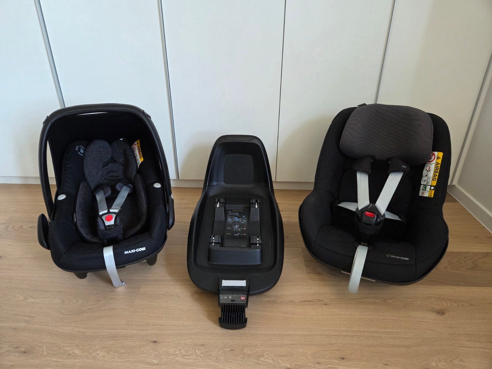 Maxi-Cosi FamilyFix + Babyautostoel + 2wayPearl, Ophalen, Maxi-Cosi, Isofix