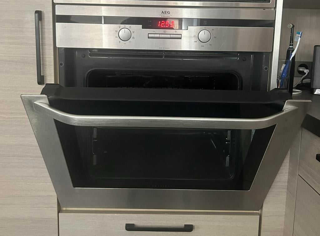 Oven, Ophalen, Zo goed als nieuw, Oven