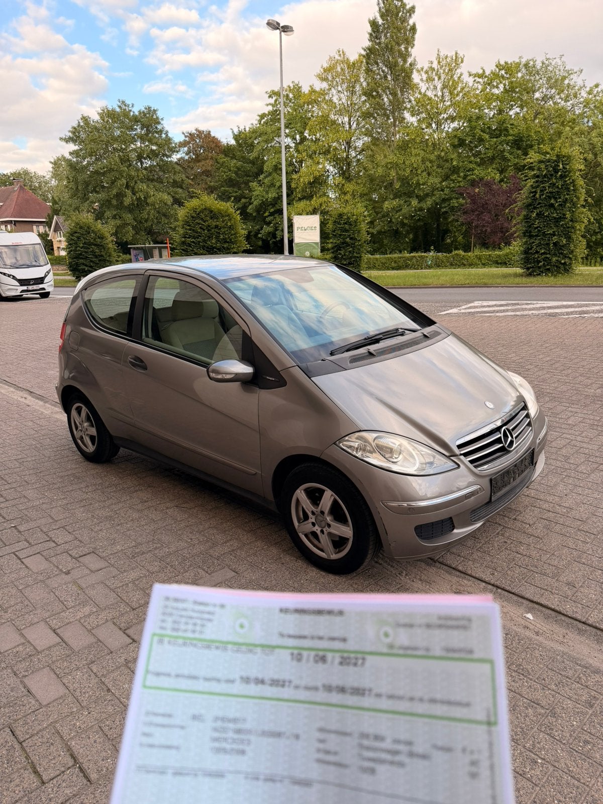 Mercedes A150i - Benzine - Gekeurd voor verkoop, Auto's, Mercedes-Benz, Stof, Beige, Beige, Handgeschakeld