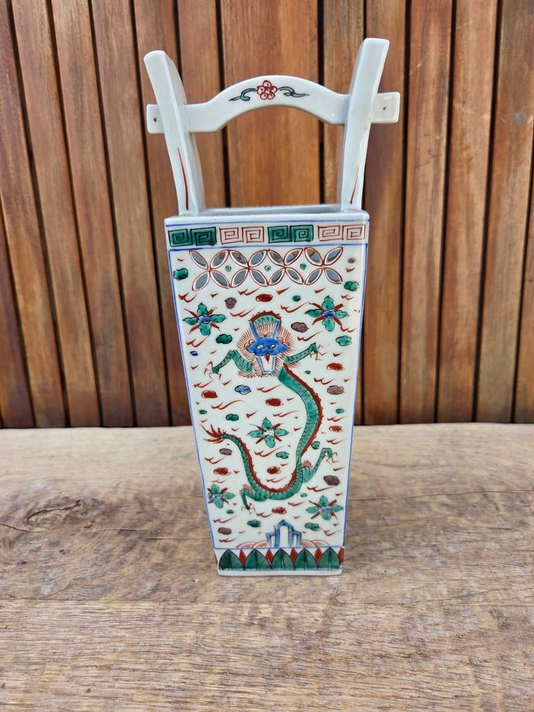 vase en porcelaine asiatique arborant un dragon et phénix, Enlèvement ou Envoi