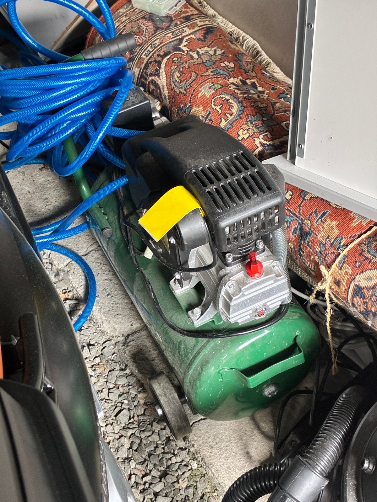 Compressor CP2-24 oil 2-Force, Doe-het-zelf en Bouw, Ophalen, 6 tot 10 bar, Zo goed als nieuw, Minder dan 200 liter/min
