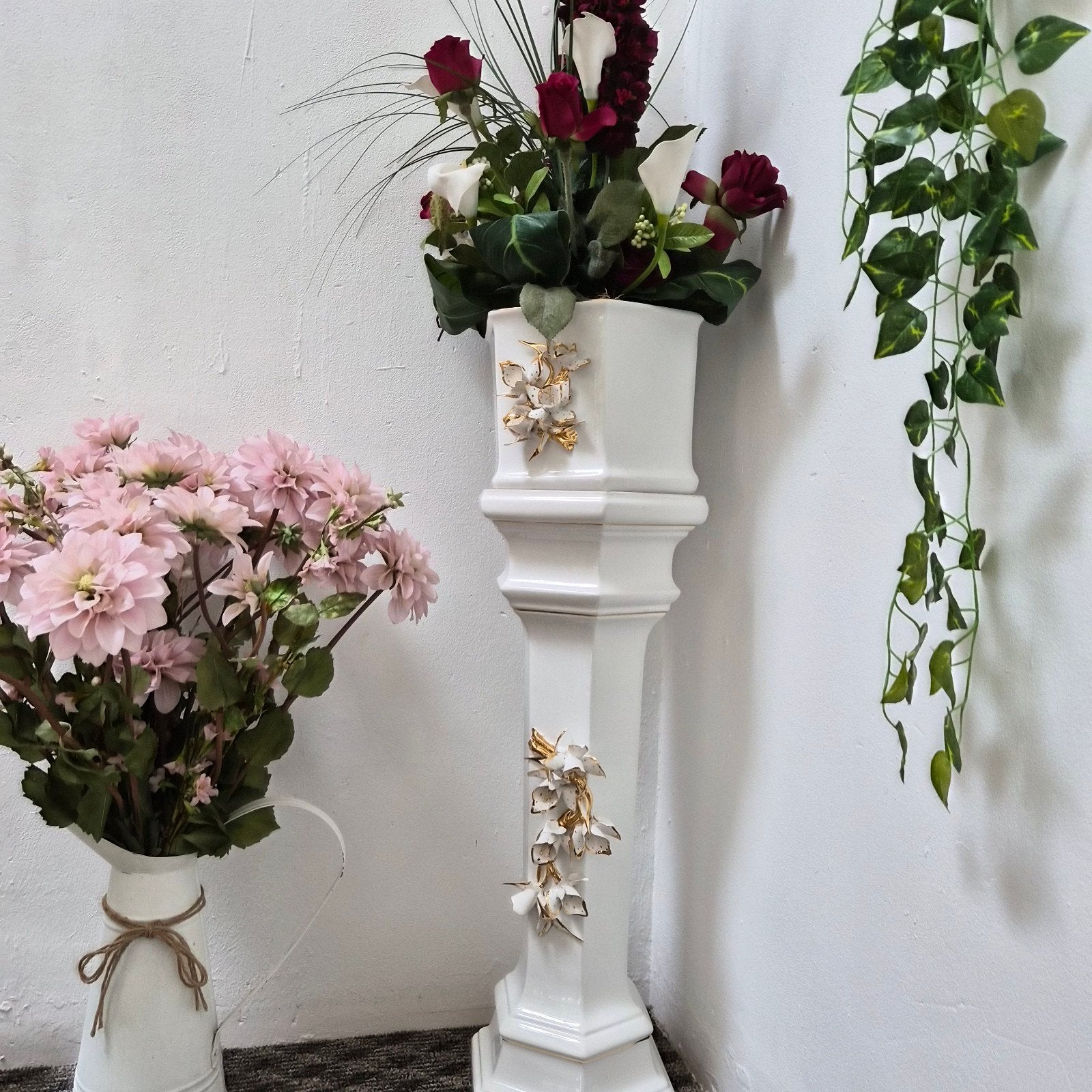 bloemen pot zuil, Enlèvement