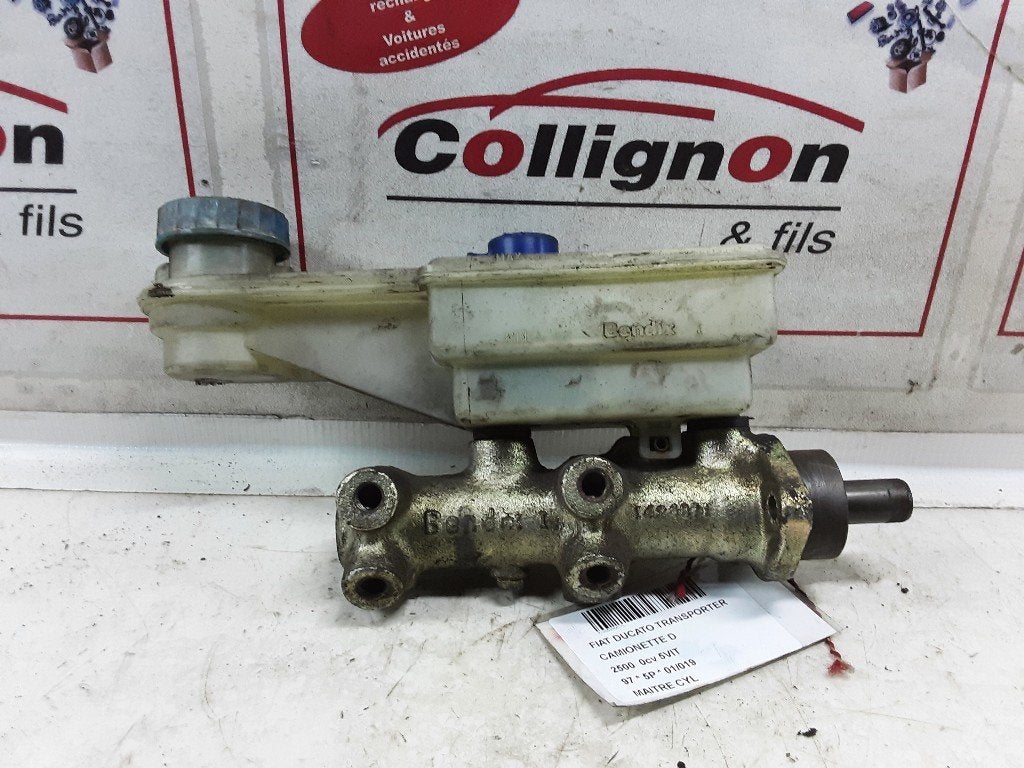 MAITRE CYLINDRE DE FREIN Fiat 500 (312) (1424871), Autos : Pièces & Accessoires, Mevr. I. Hauben, Utilisé, Fiat, Rue de l'Espoir 34 34
4030  GRIVEGNÉE, BE