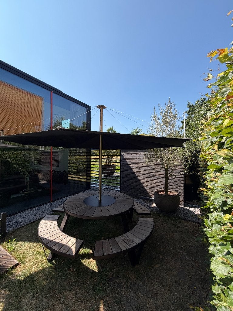 Extremis Pantagruel picknicktafel + grote Inumbra parasol, Ophalen, Zo goed als nieuw, Rond, Aluminium
