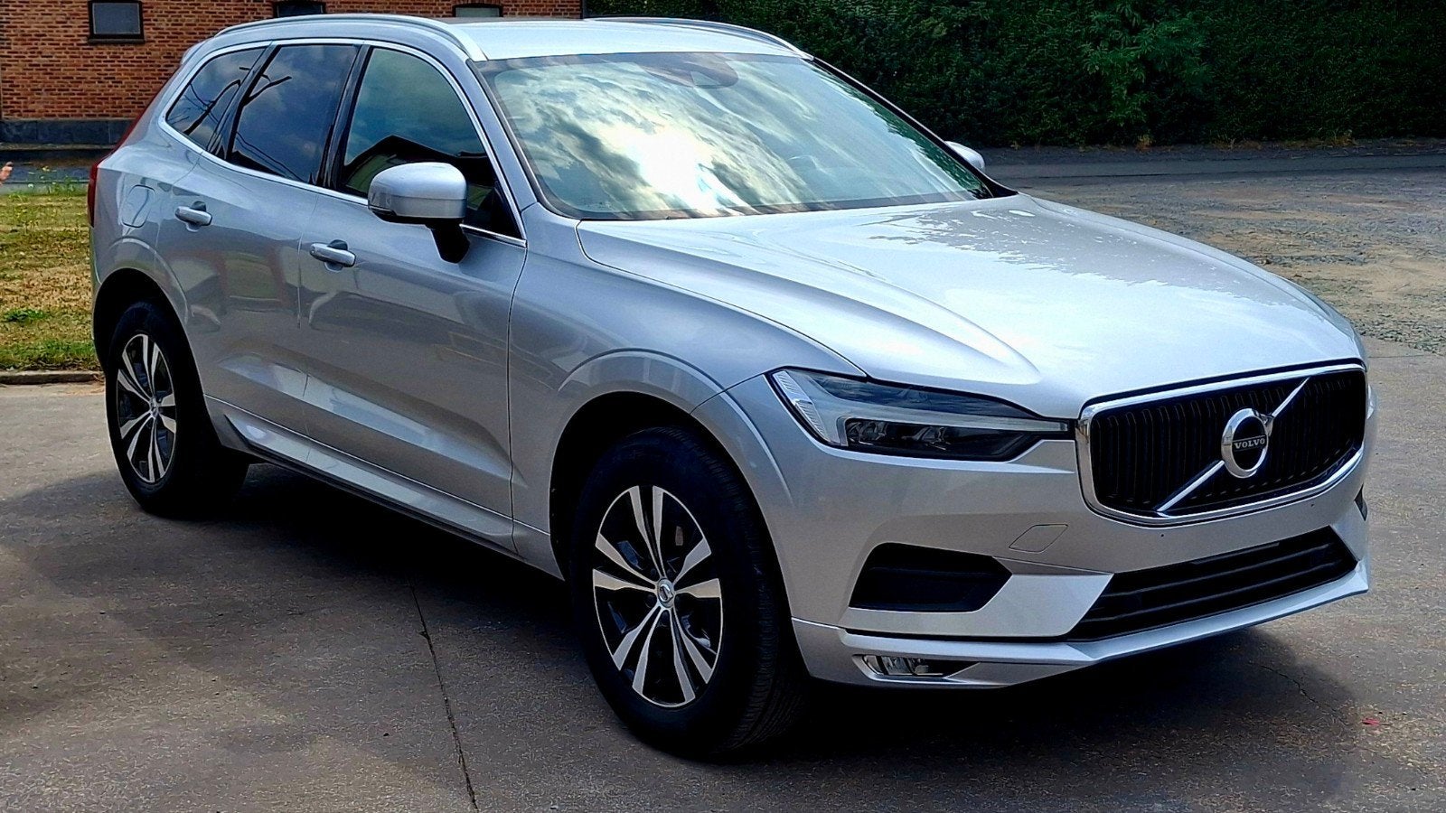 Volvo XC 60 B4 2.0D, Automaat, 145 kW, Parkeerassistent, Leder
