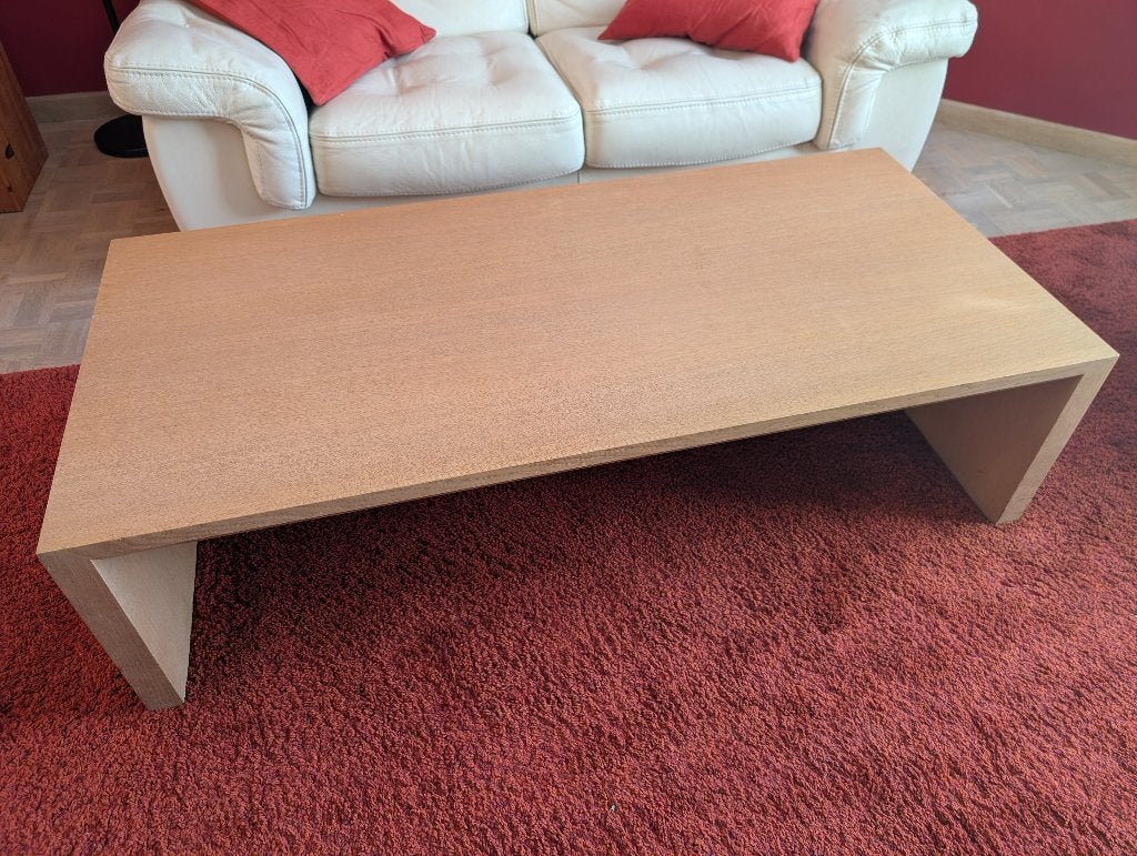 Belle table basse design ARCO en chêne clair, Maison & Meubles, Tables | Tables de salon, 100 à 150 cm, Design, Enlèvement, Utilisé
