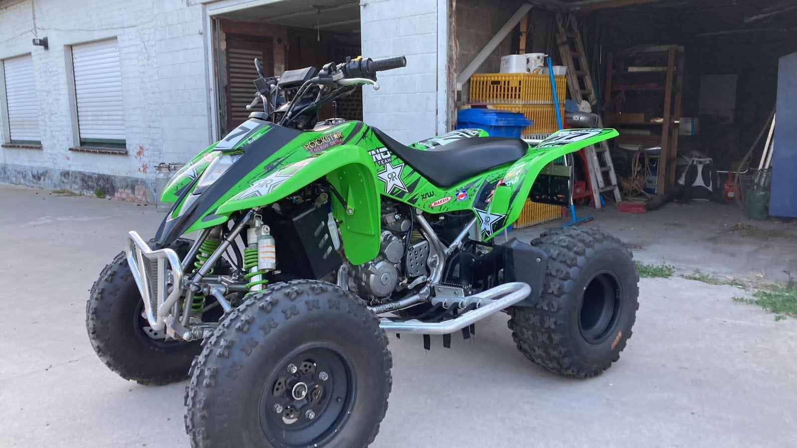 Susuki ltz 400, Motoren