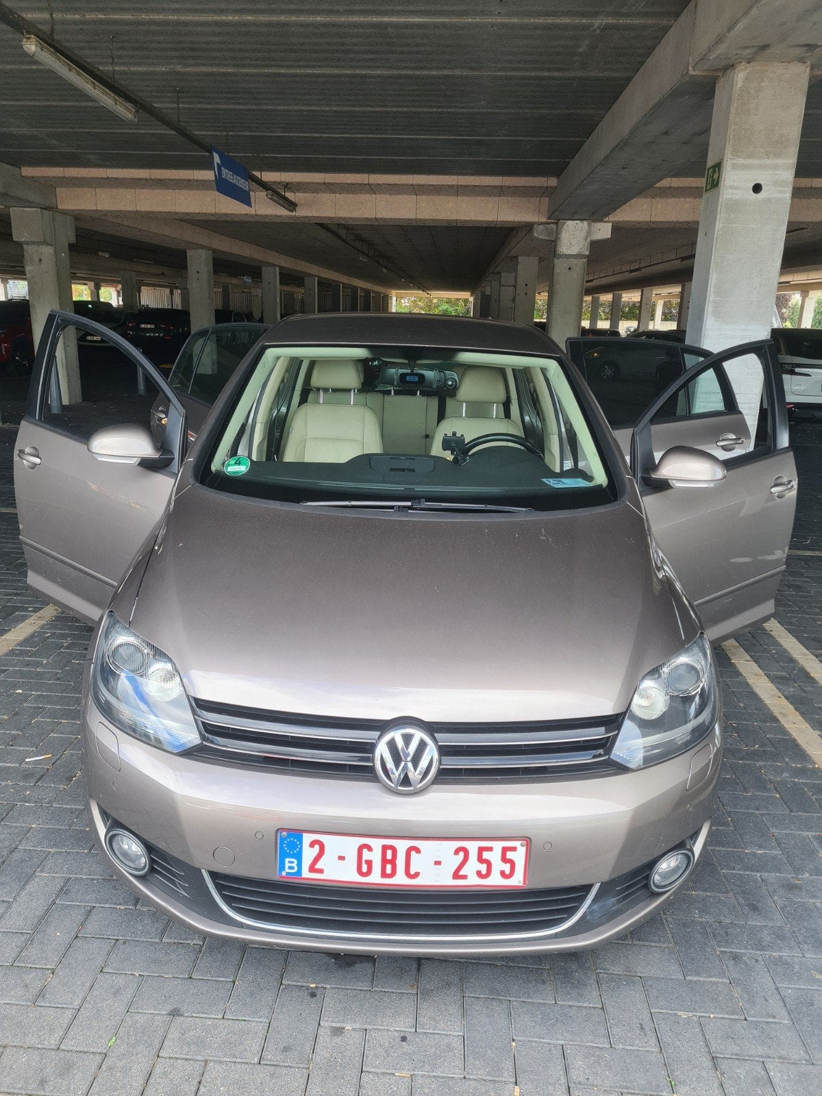 Volkswagen Golf plus 1.4 tsi 90 kw 122 ch boîte Auto dsg, Achat, Beige, Carnet d'entretien, Alarme