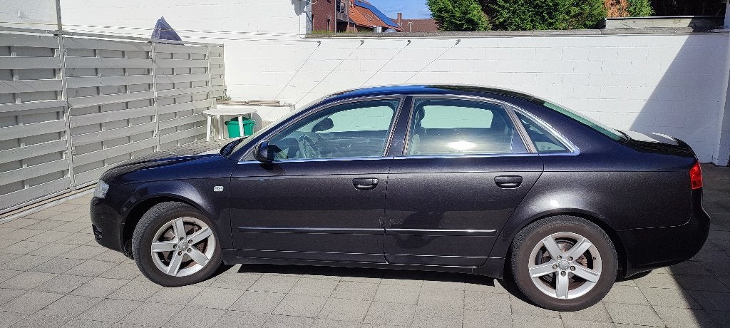 Audi A4, Auto's, Voorwielaandrijving, 4 deurs, Zwart, Leder