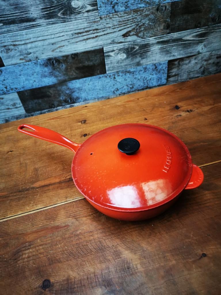 Le creuset saucier braadpan 24, Ophalen of Verzenden