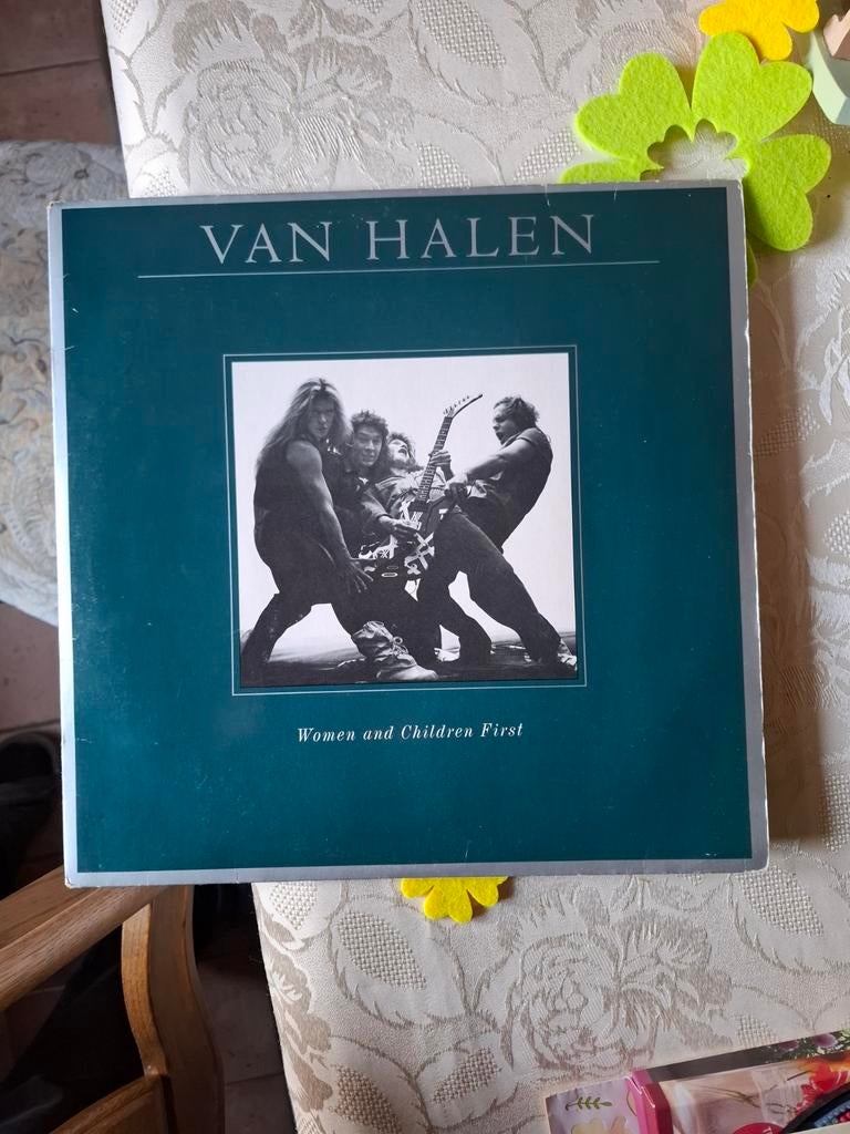LP Van Halen - Woman and children first, Cd's en Dvd's, Ophalen of Verzenden, Gebruikt