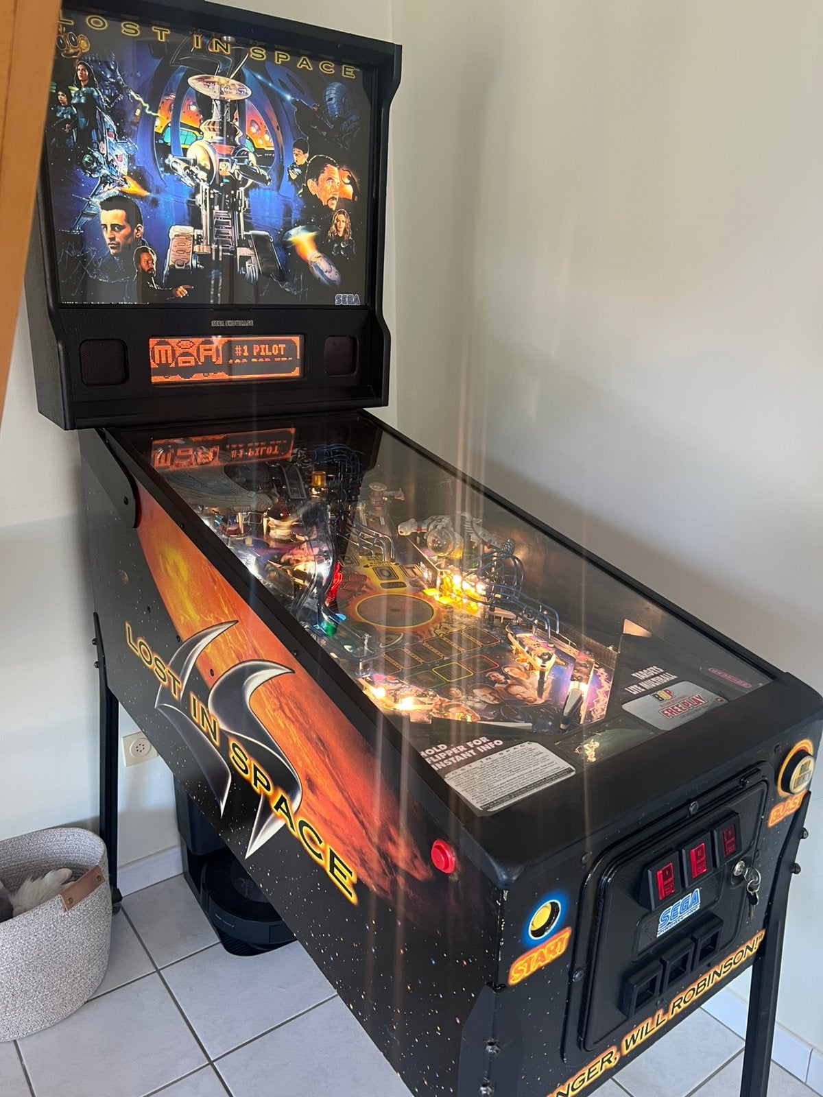 Lost in Space Pinball (1998) – Sega  – Goede staat, Verzamelen, Automaten | Flipperkasten, Ophalen, Zo goed als nieuw, Flipperkast