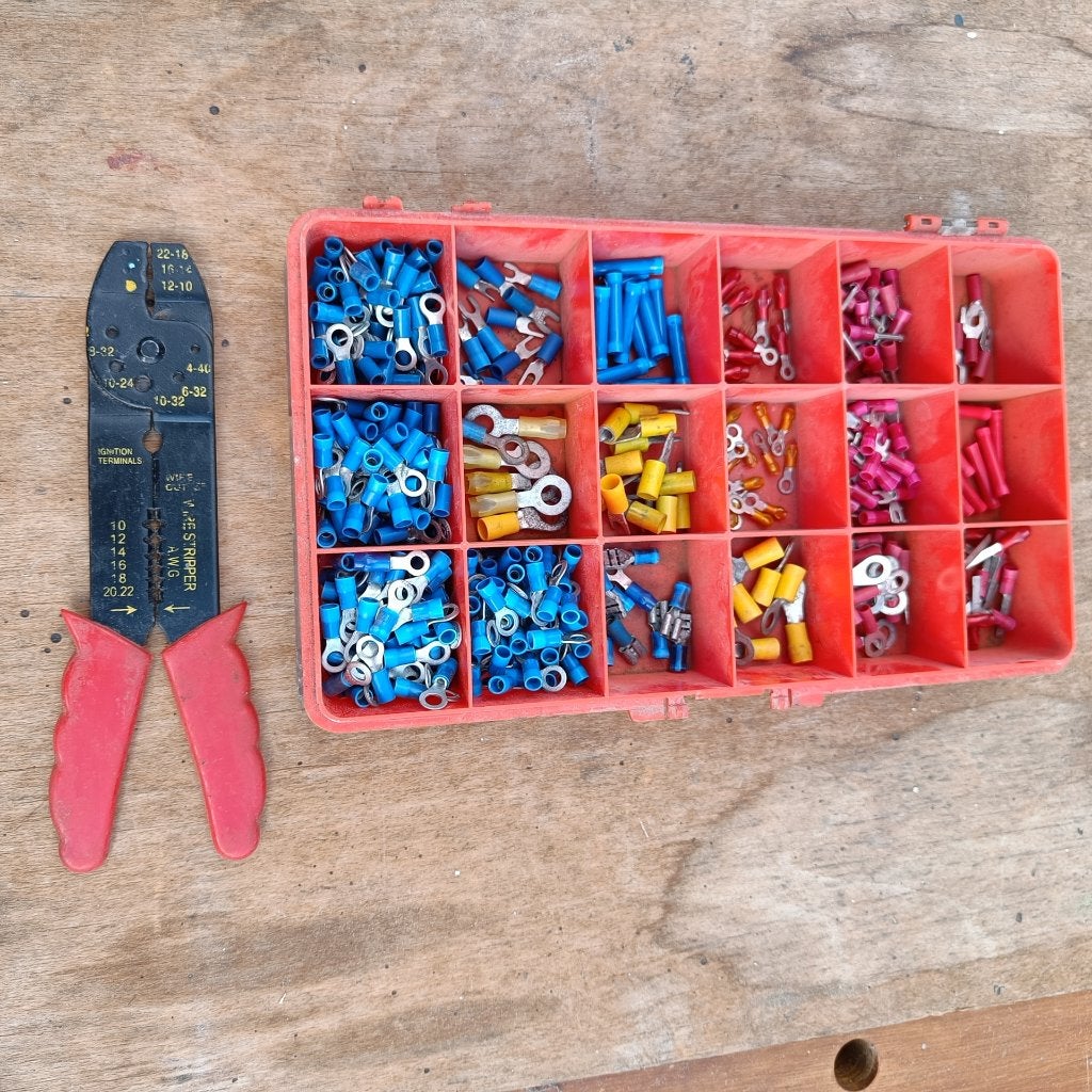 Kabelschoenen + tang, Electroménager, Pièces & Accessoires, Enlèvement, Comme neuf