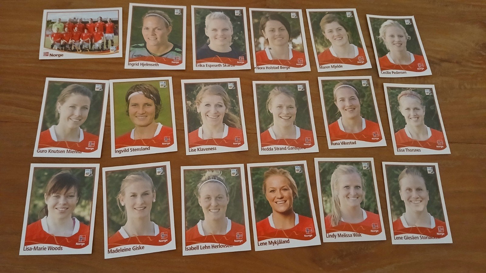 panini women 2011 germany rare tream norvegr, Enlèvement ou Envoi, Neuf, Plusieurs autocollants
