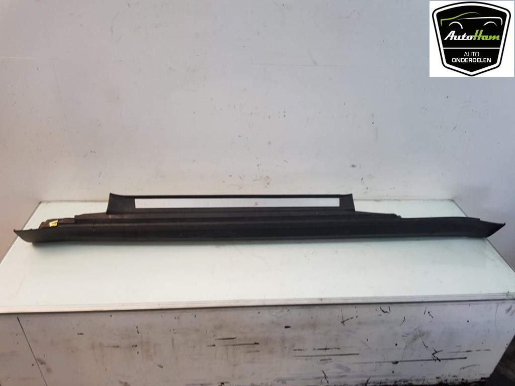 JUPE LATERALE GAUCHE Mini Mini (R56) (|51777147915|), Utilisé, Gauche, Mini
