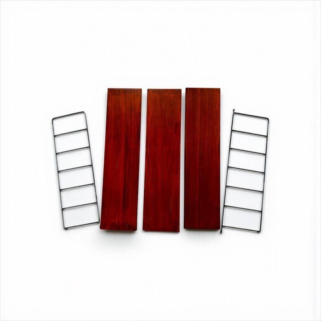 Vintage houten wandrek / etagere tomado stijl, Huis en Inrichting, Woonaccessoires | Cd- en Dvd-rekken, Ophalen