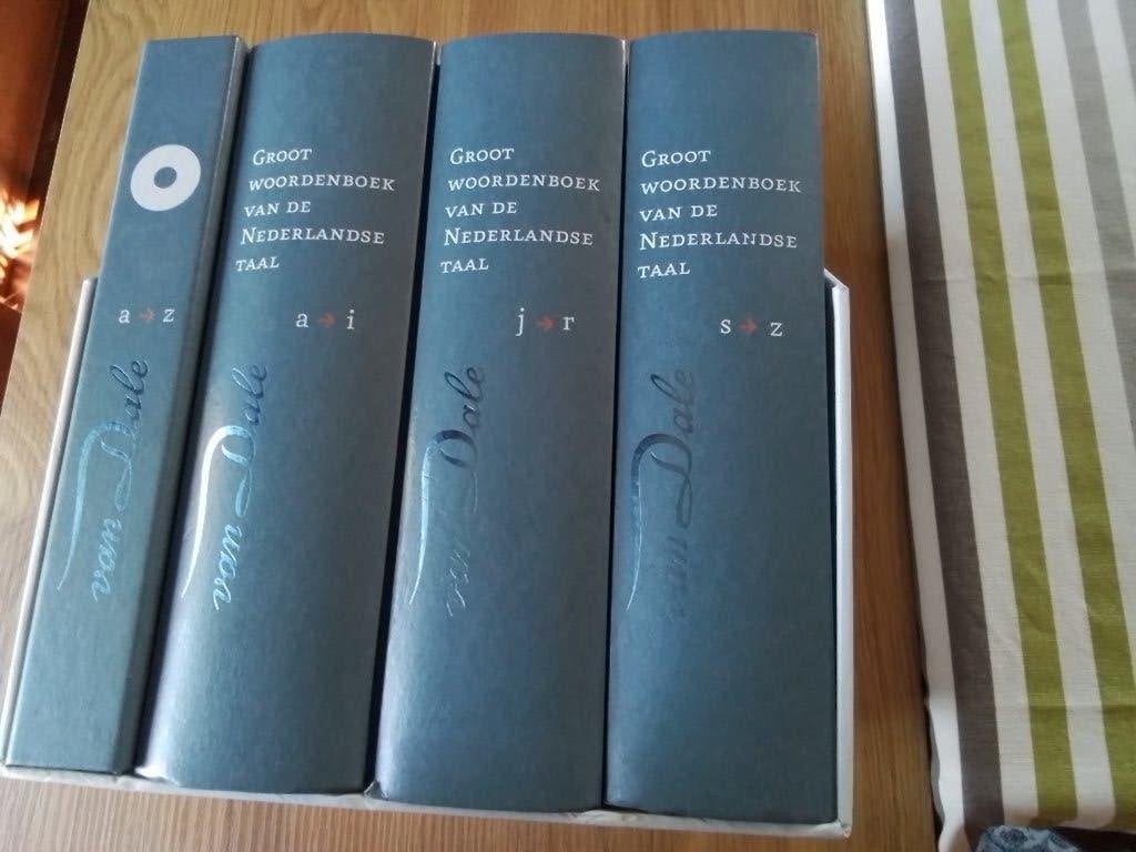 Van Daele woordenboek, Boeken, Ophalen