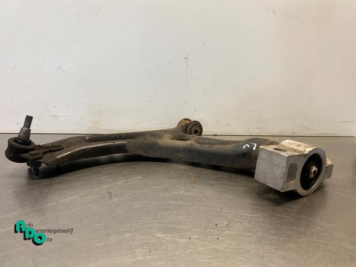 Draagarm links-voor van een Volkswagen Golf (Golf 09-), Gebruikt, -, Volkswagen, -