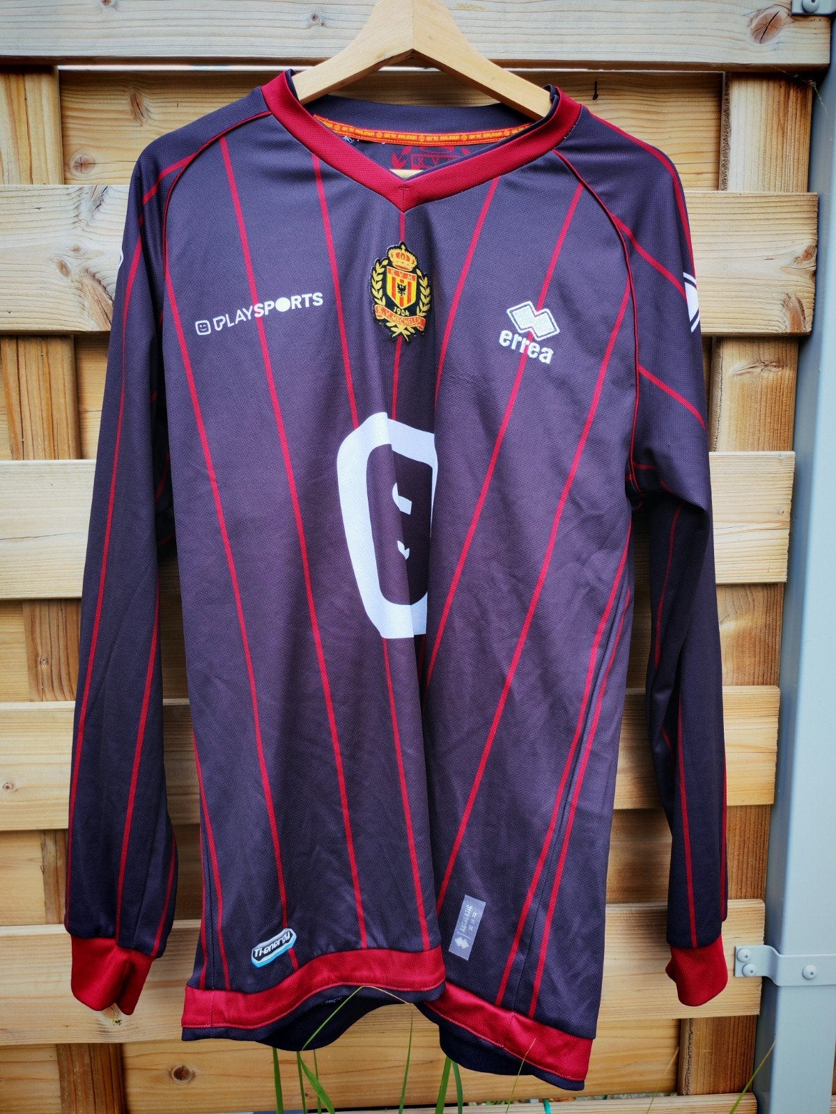 Magnifique chemise à manches longues du KV Mechelen, Enlèvement ou Envoi, Maillot