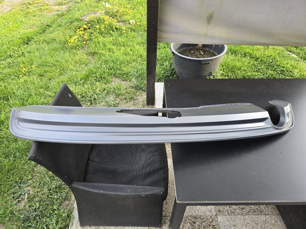 Diffuseur Audi A4 S LINE B9 2017, Arrière, Pare-chocs, Audi, Enlèvement