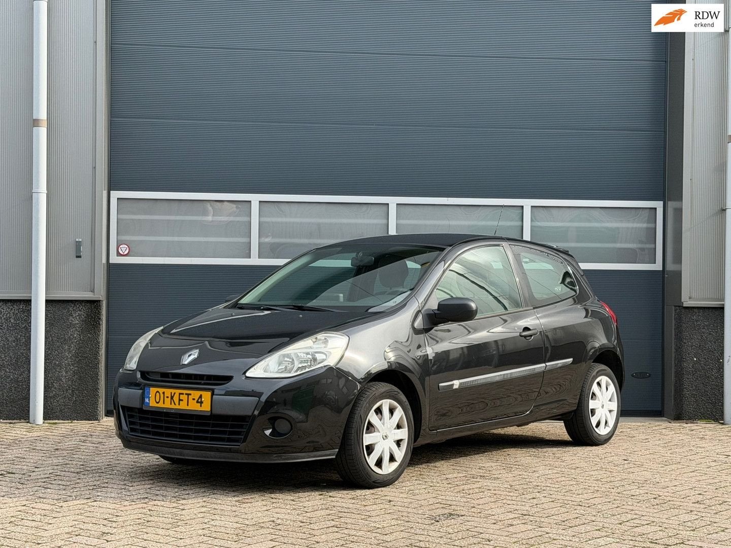 Renault Clio 1.2 TCe Special Line bj.2009 Apk 10-2027|Airco|, Radio, Zwart, Handgeschakeld, Grijs