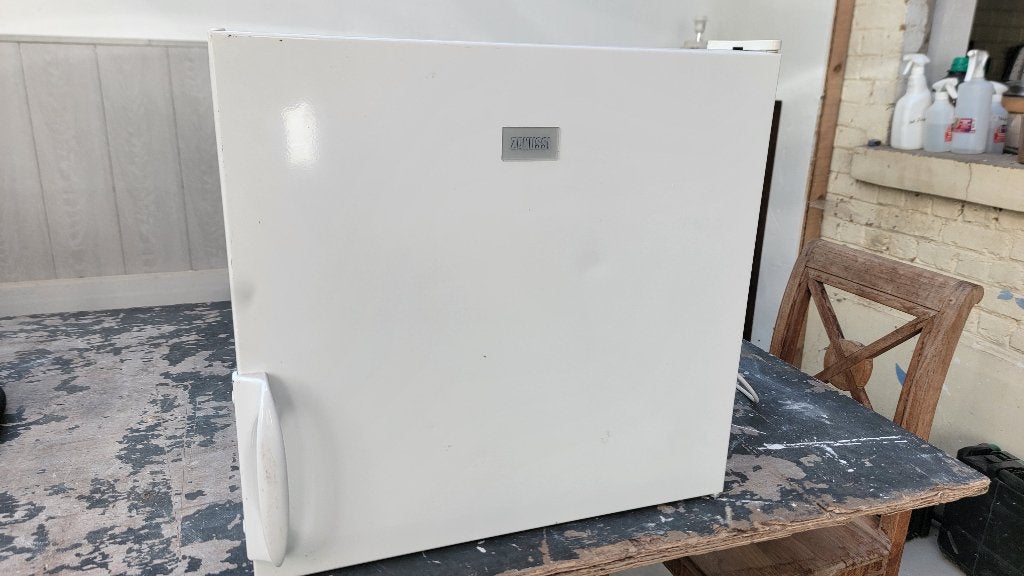 Mini-congélateur compact ZANUSSI 50L (État Neuf), Electroménager, Neuf, Moins de 60 cm, Congélateur, Classe énergétique A ou plus économe