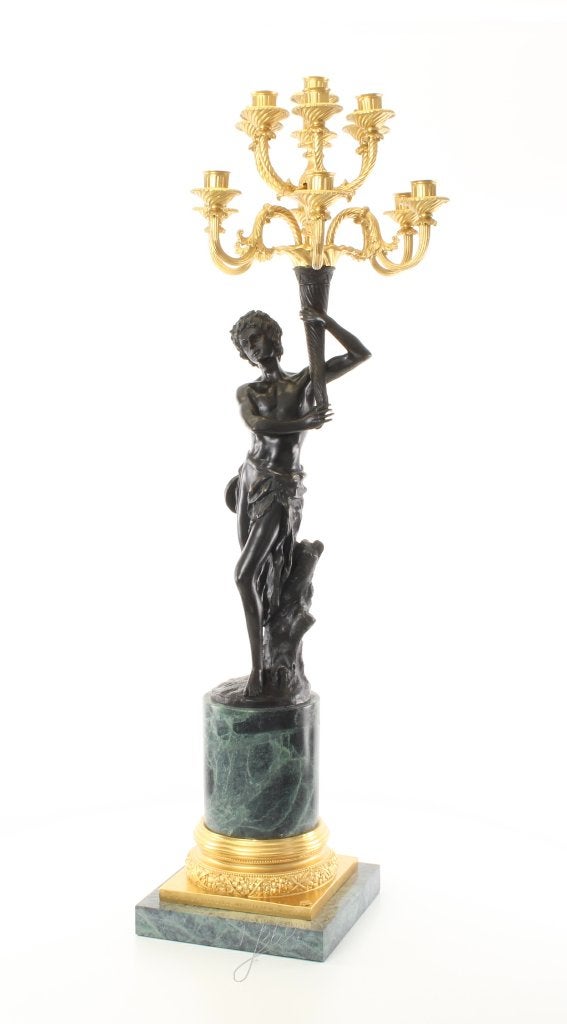 Chandelier en bronze néoclassique français d'après Cauvet, Antiquités & Art, Envoi, Cuivre ou Bronze