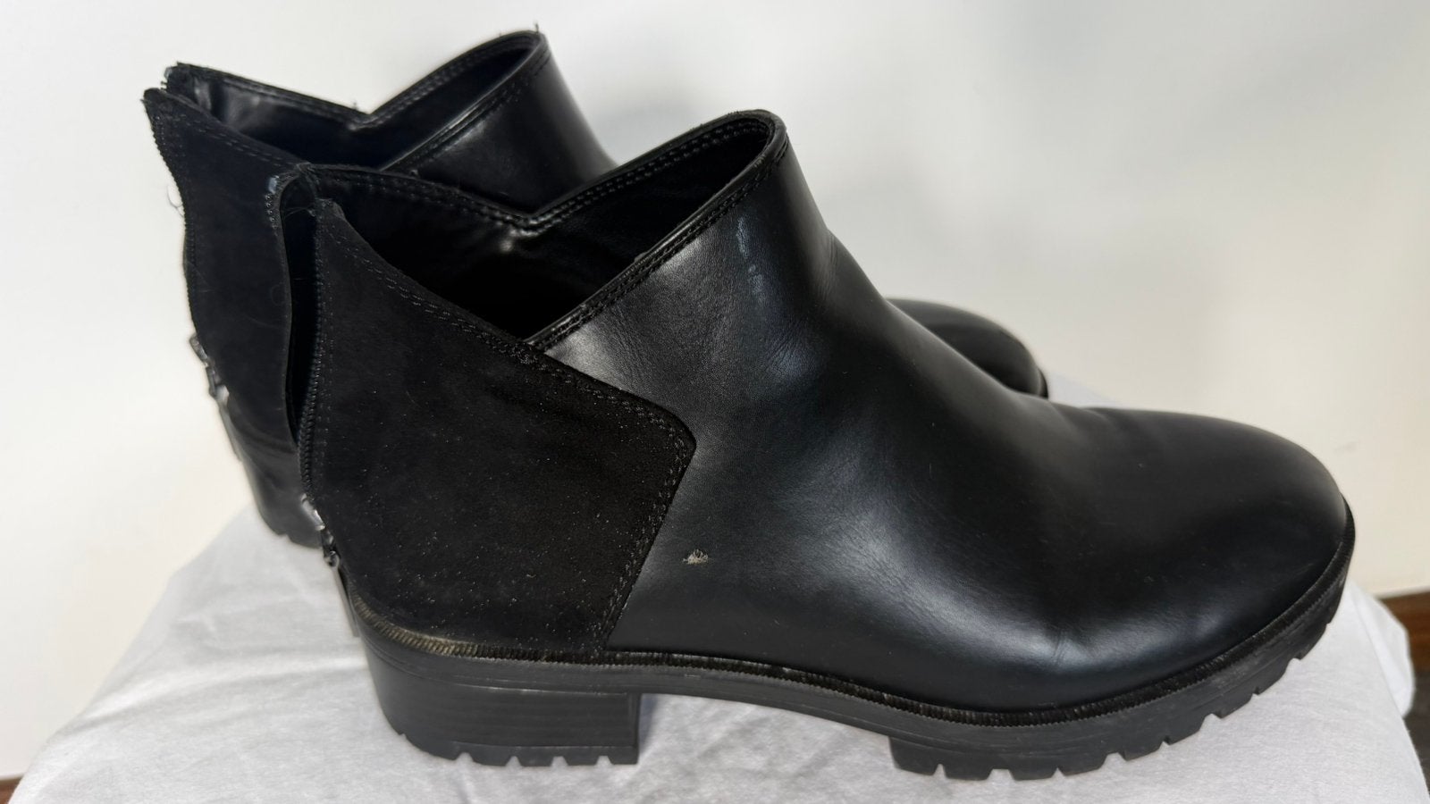 Bottes BERSHKA, Enlèvement, Comme neuf, Bottes