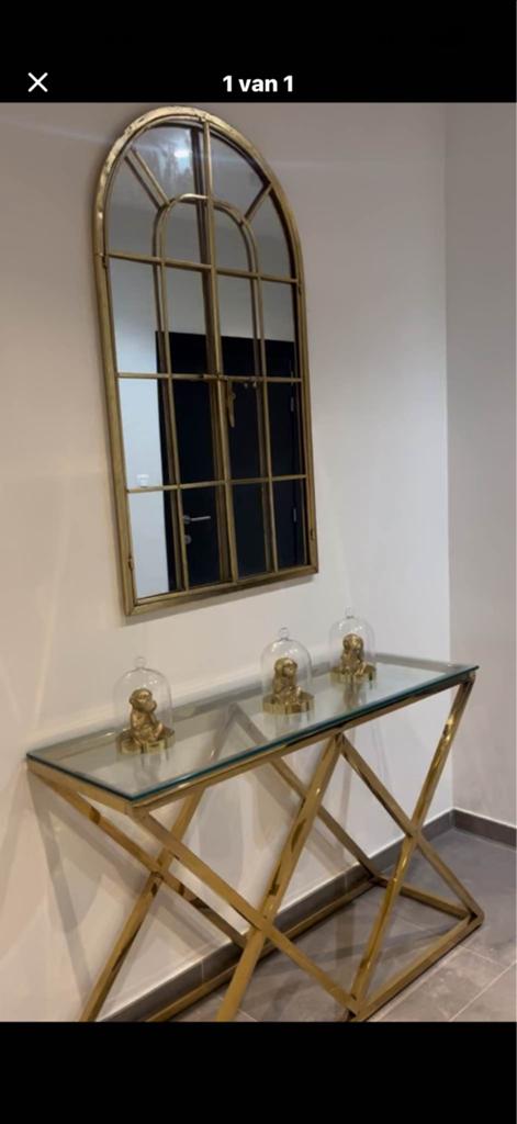 Gouden spiegel tafel/ dressoir, Huis en Inrichting, Woonaccessoires | Spiegels, Ophalen, Zo goed als nieuw