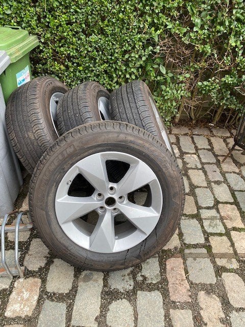 Alu Velgen + Banden, Auto-onderdelen, Banden en Velgen, Ophalen, 18 inch, Nieuw, 235 mm